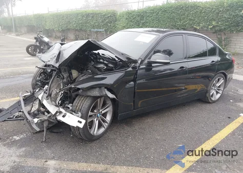 2013 BMW 328I z USA, uszkodzony, nr VIN WBA3C1C5XDK104228